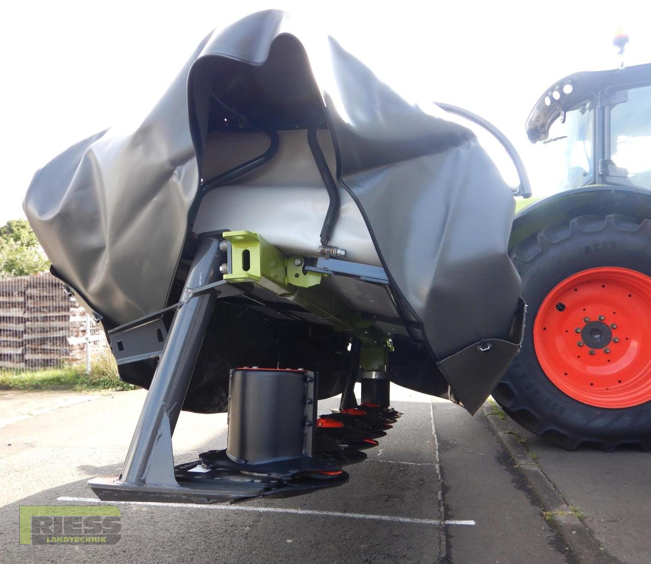 Mähwerk des Typs CLAAS DISCO 360 VGA, Neumaschine in Homberg/Ohm - Maulbach (Bild 12)