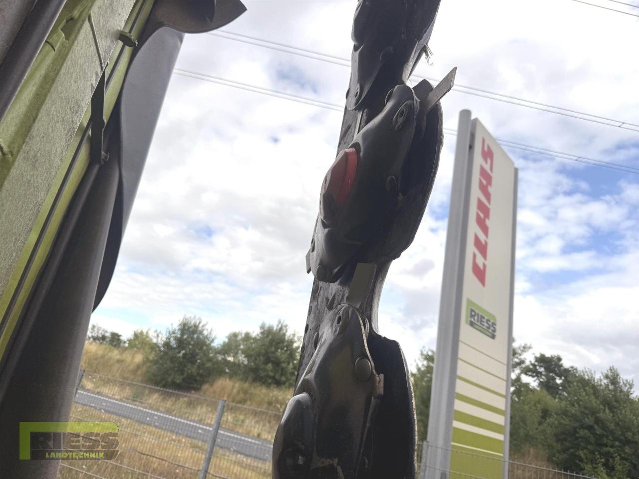 Mähwerk des Typs CLAAS DISCO 8500 Trend   15mm Kufen, Vorführmaschine in Homberg/Ohm - Maulbach (Bild 6)