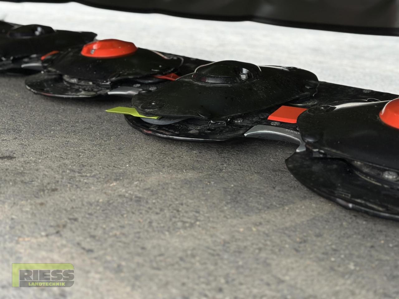 Mähwerk des Typs CLAAS DISCO 8500 Trend, Neumaschine in Homberg/Ohm - Maulbach (Bild 4)