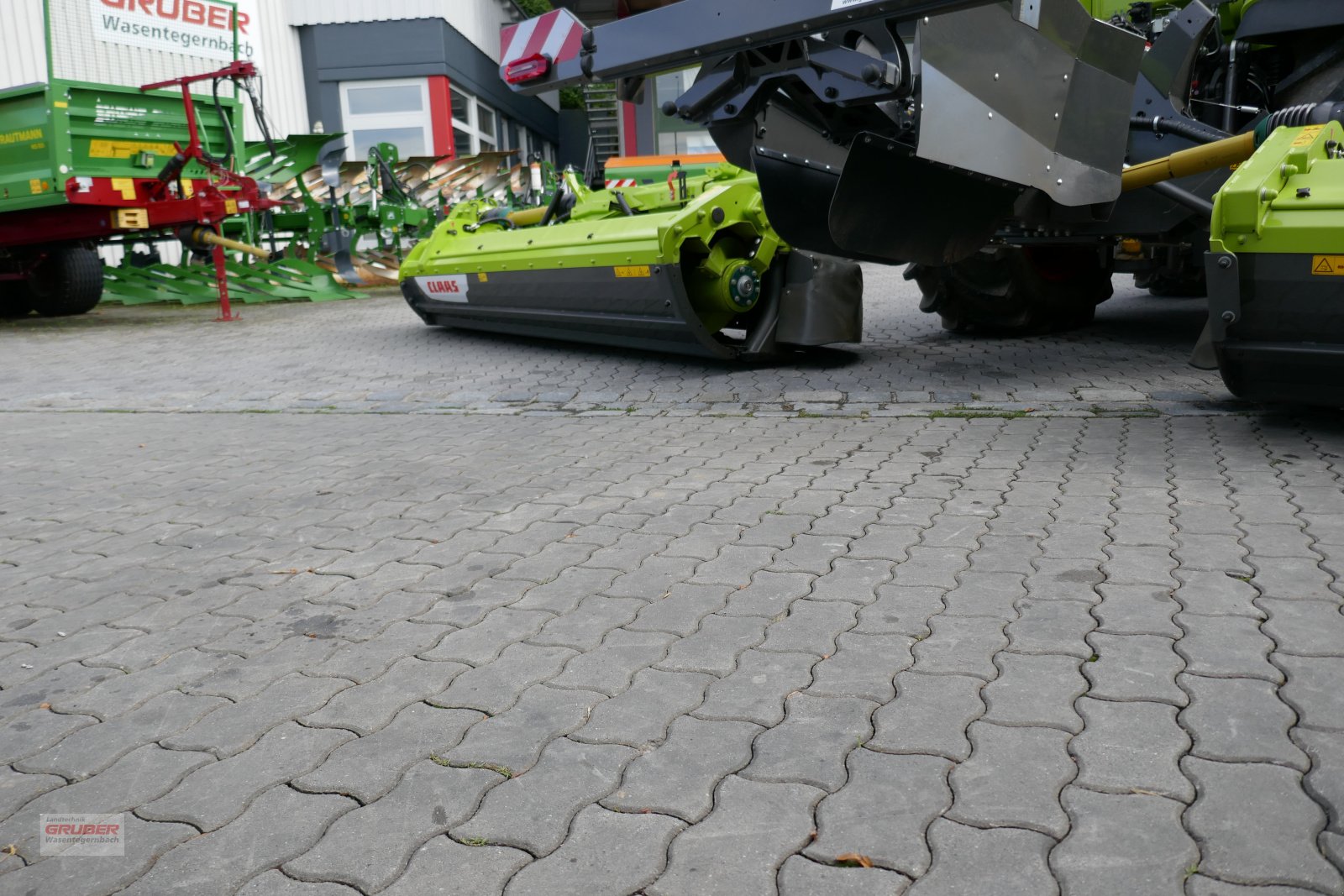 Mähwerk του τύπου CLAAS Disco 9300 Direct Swather, Neumaschine σε Dorfen (Φωτογραφία 10)