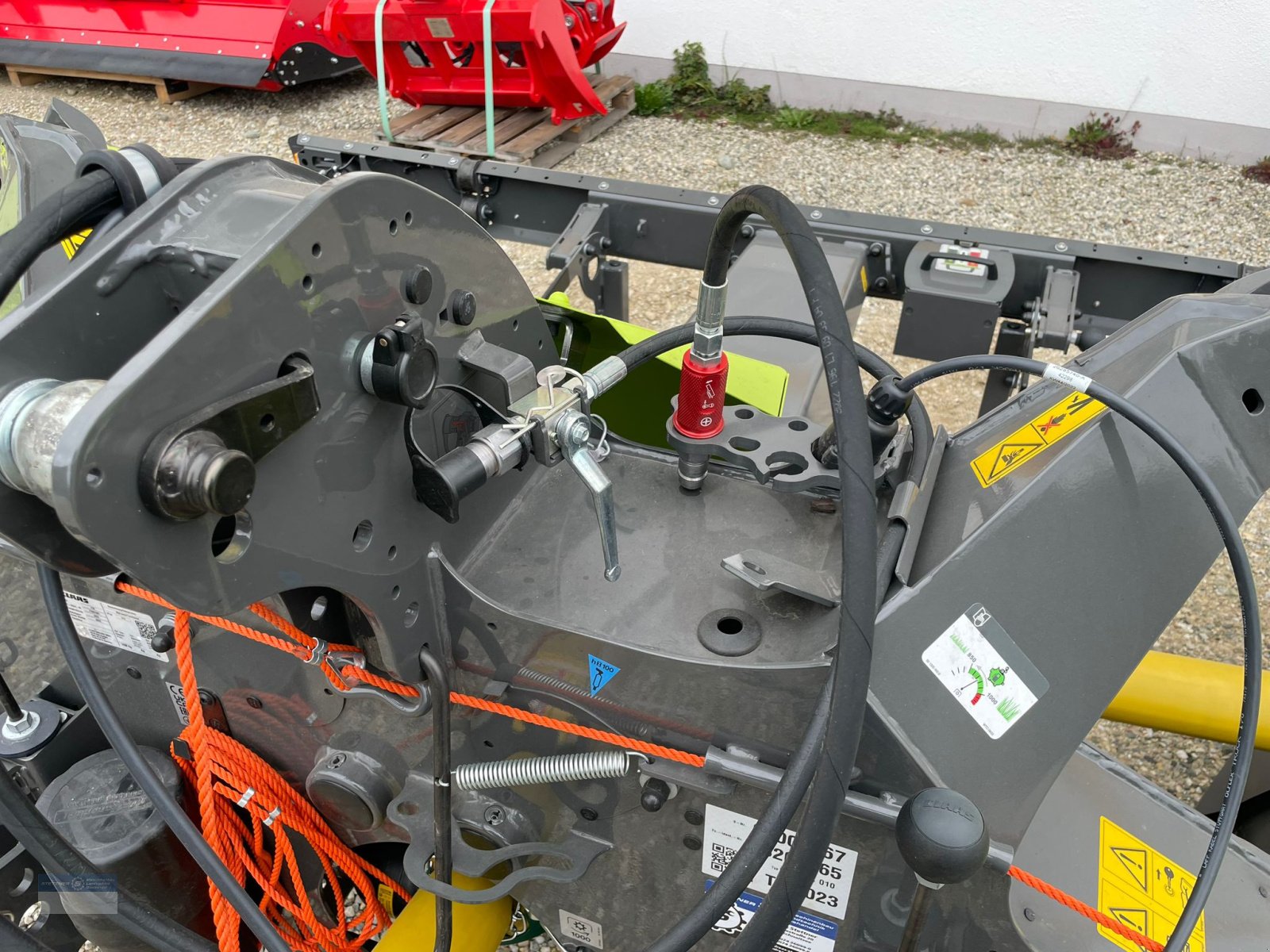 Mähwerk of the type CLAAS Disco 9300, Neumaschine in Schnaitsee (Picture 7)