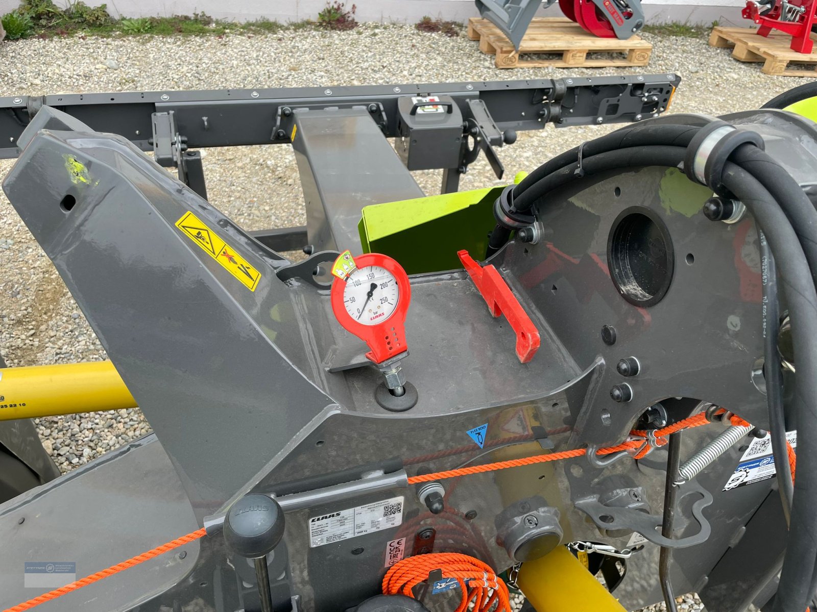 Mähwerk of the type CLAAS Disco 9300, Neumaschine in Schnaitsee (Picture 8)