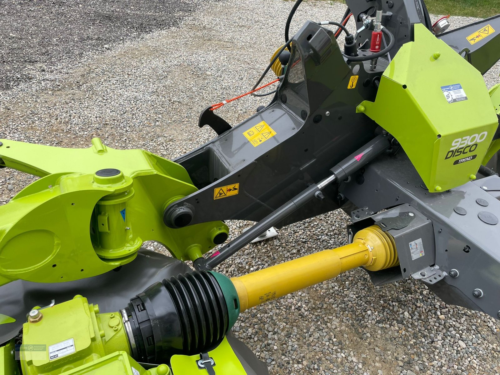 Mähwerk of the type CLAAS Disco 9300, Neumaschine in Schnaitsee (Picture 9)