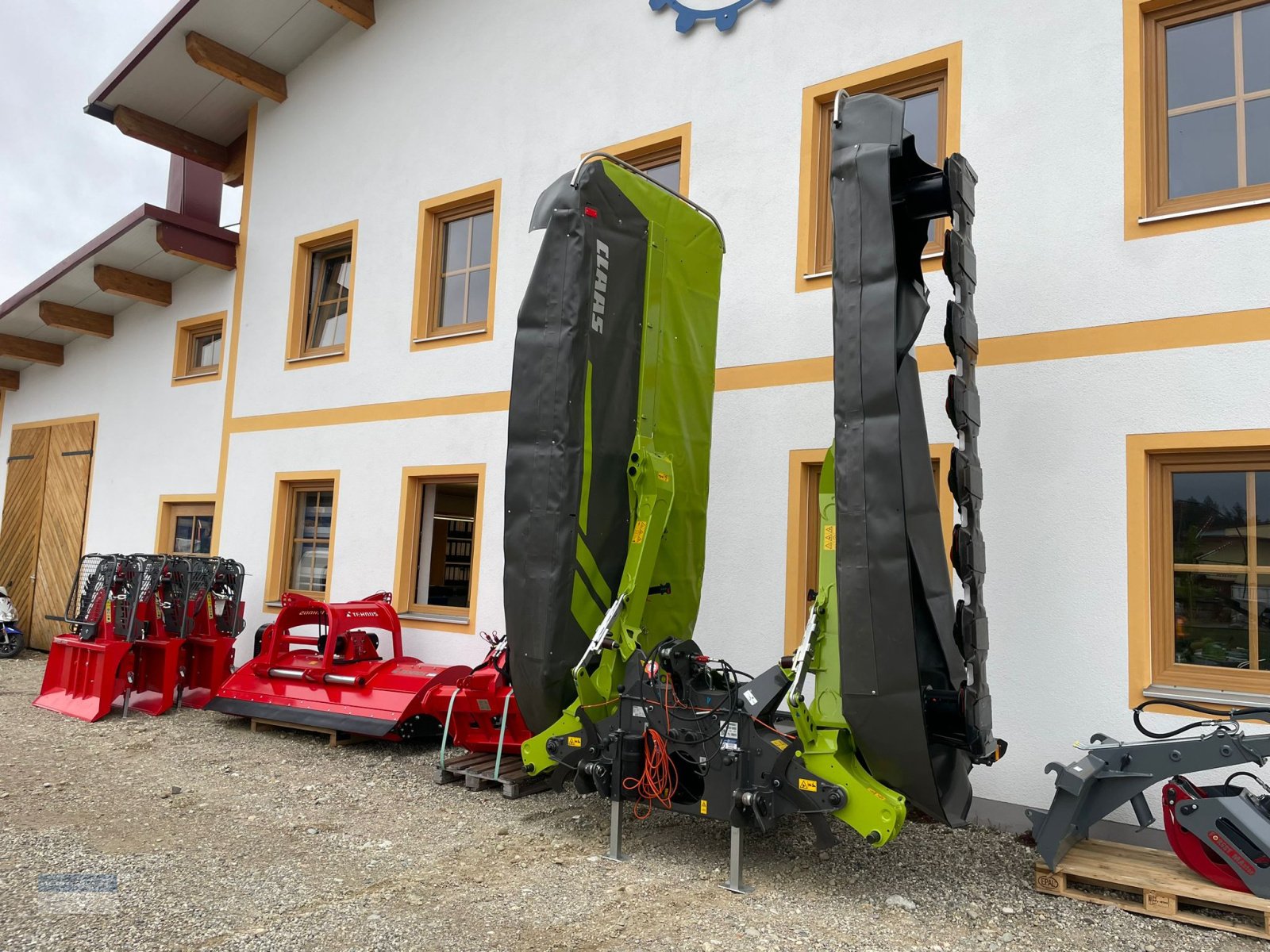 Mähwerk of the type CLAAS Disco 9300, Neumaschine in Schnaitsee (Picture 15)
