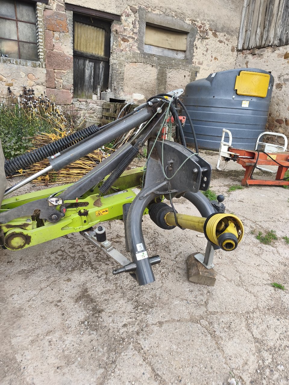 Mähwerk Türe ait CLAAS Disco320, Gebrauchtmaschine içinde Saint-Nabord (resim 4)