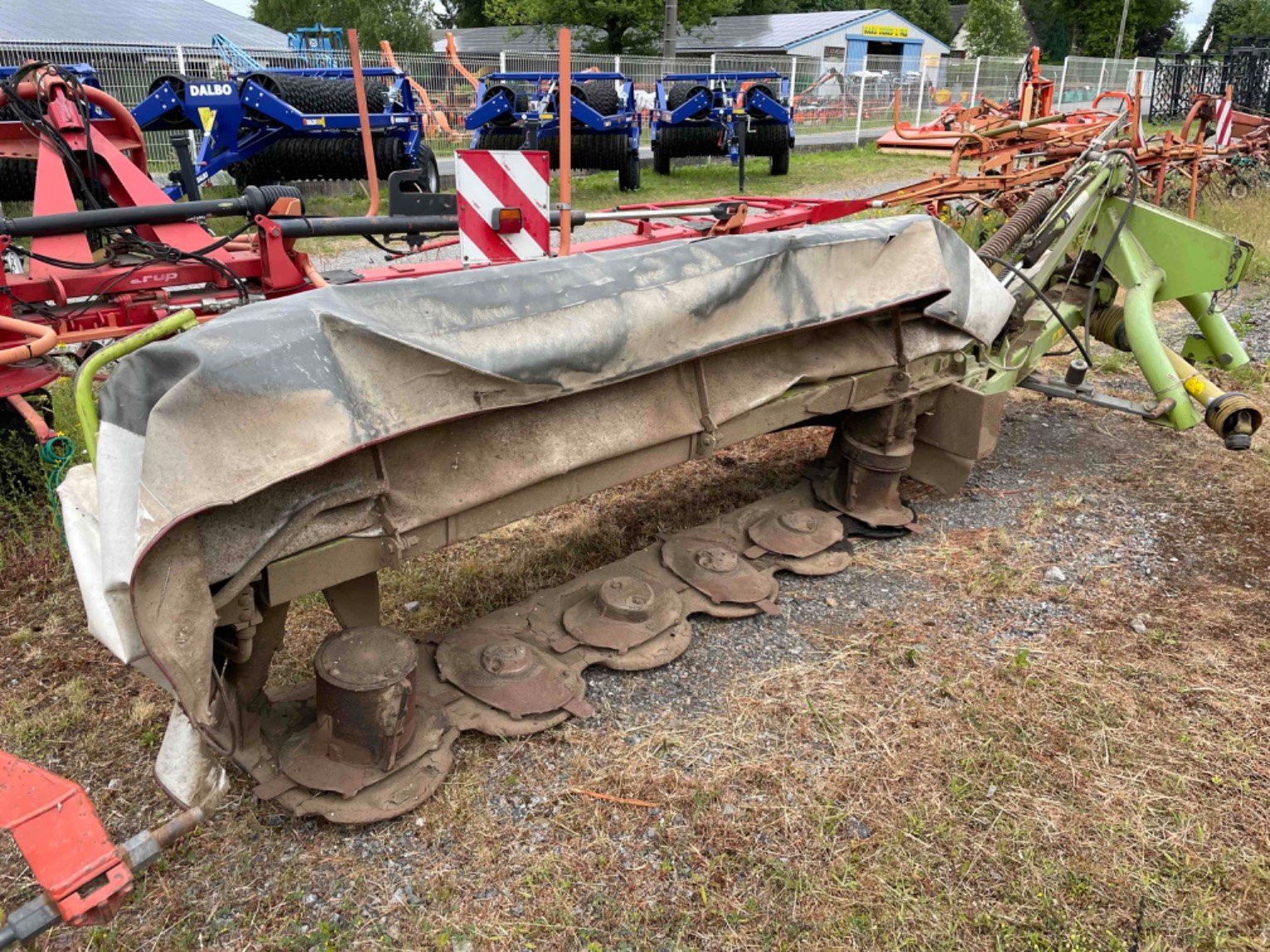 Mähwerk typu CLAAS Faucheuse 2650PLUS Claas, Gebrauchtmaschine v LA SOUTERRAINE (Obrázek 2)