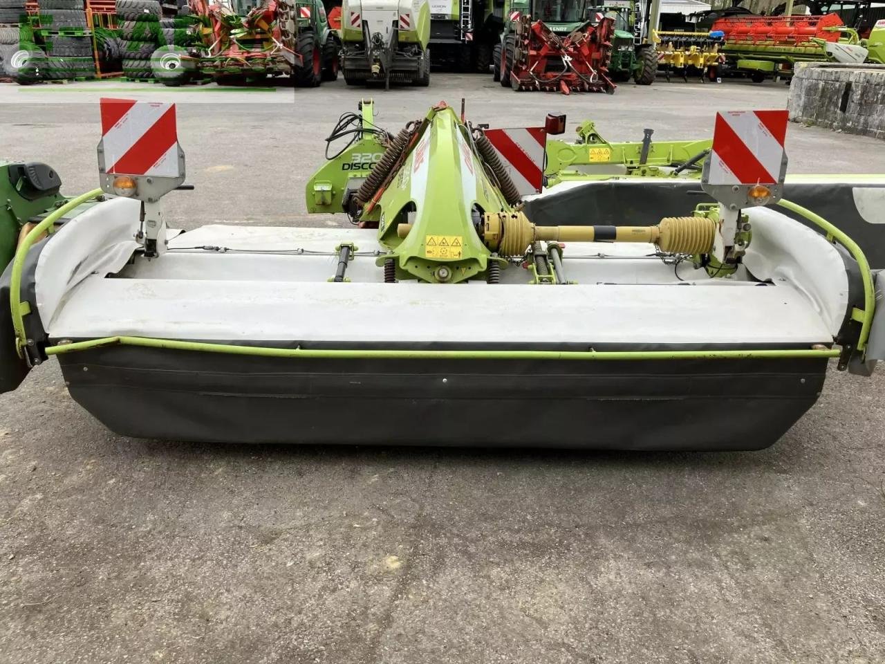 Mähwerk Türe ait CLAAS faucheuse frontale disco 3200f, Gebrauchtmaschine içinde BLENDECQUES (resim 4)