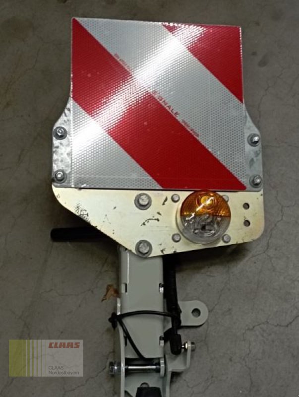 Mähwerk типа CLAAS NRS WARNTAFEL + BELEUCHTUNG, Neumaschine в Gefrees (Фотография 1)