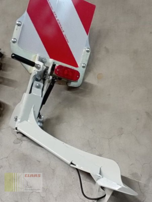 Mähwerk типа CLAAS NRS WARNTAFEL + BELEUCHTUNG, Neumaschine в Gefrees (Фотография 3)