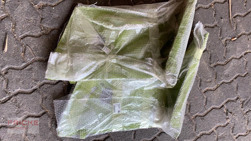 Mähwerk des Typs CLAAS Seitenbleche für V- Schneidwerk bis 7,50 m, Gebrauchtmaschine in Demmin (Bild 1)