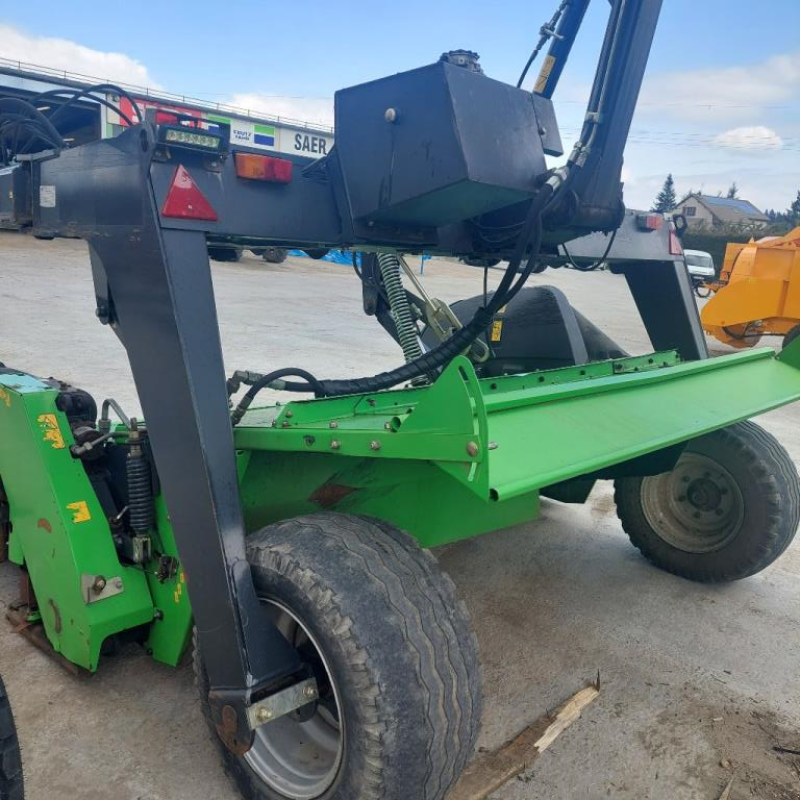 Mähwerk типа Deutz-Fahr 832 T PRO, Gebrauchtmaschine в AUMONT AUBRAC (Фотография 6)