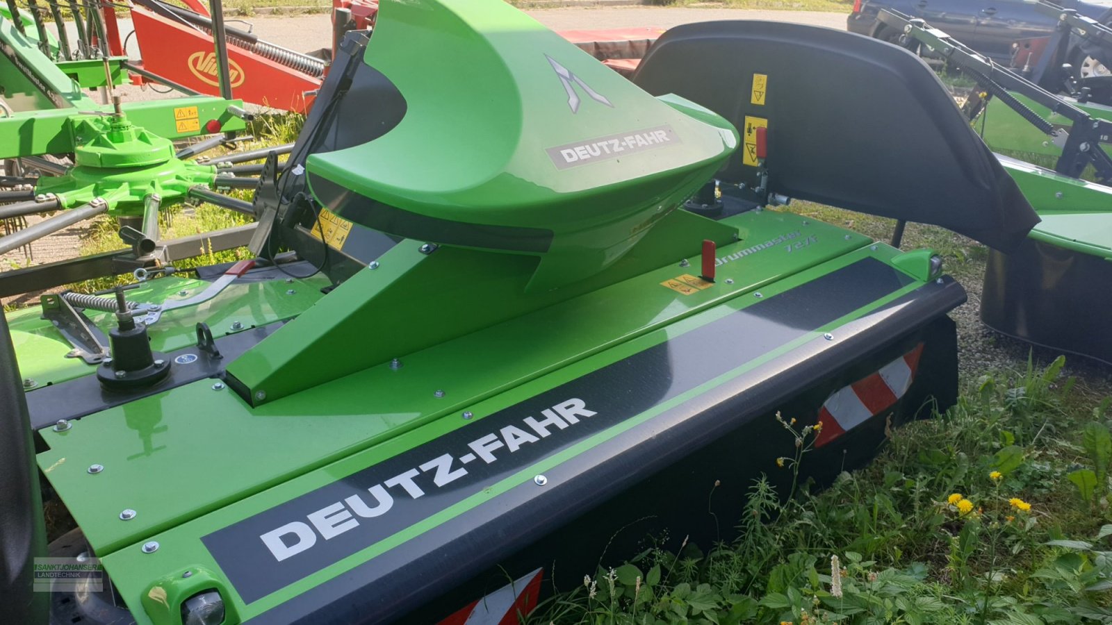 Mähwerk des Typs Deutz-Fahr DrumMaster 727 F -mit starrem Anbaubock-, Neumaschine in Diessen (Bild 1)