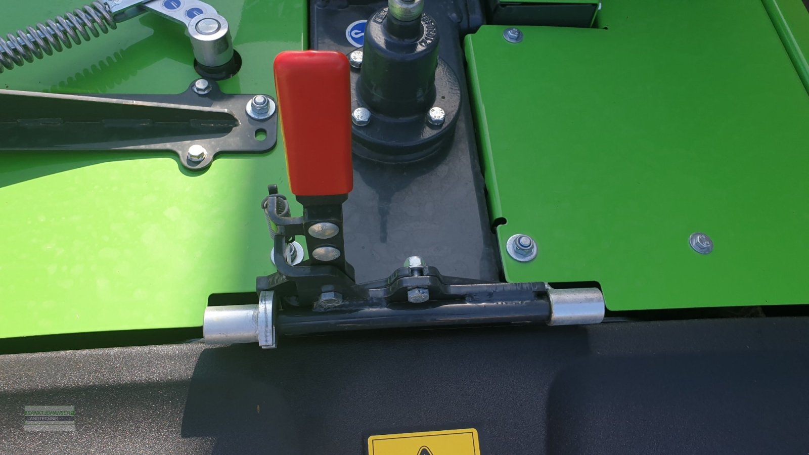 Mähwerk des Typs Deutz-Fahr DrumMaster 727 F -mit starrem Anbaubock-, Neumaschine in Diessen (Bild 7)