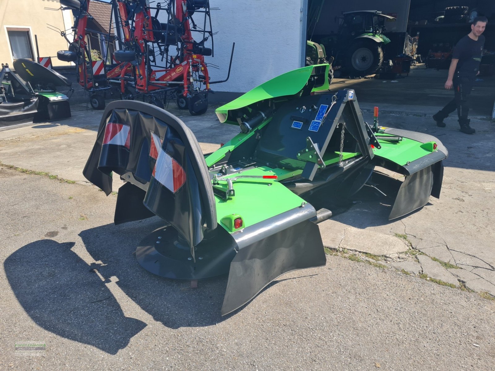 Mähwerk of the type Deutz-Fahr DrumMaster 730 F -mit starrem Anbaubock-, Neumaschine in Diessen (Picture 11)