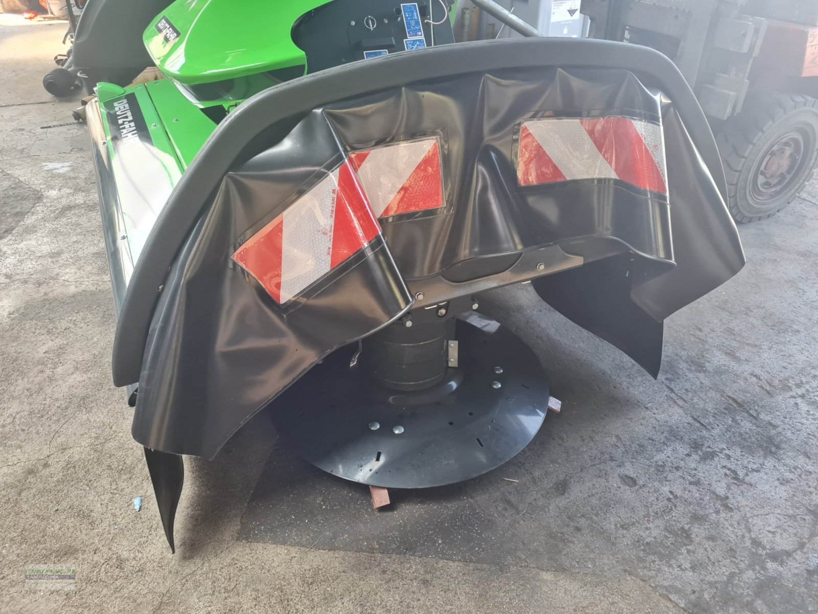 Mähwerk του τύπου Deutz-Fahr DrumMaster 730 F -mit starrem Anbaubock-, Neumaschine σε Diessen (Φωτογραφία 9)