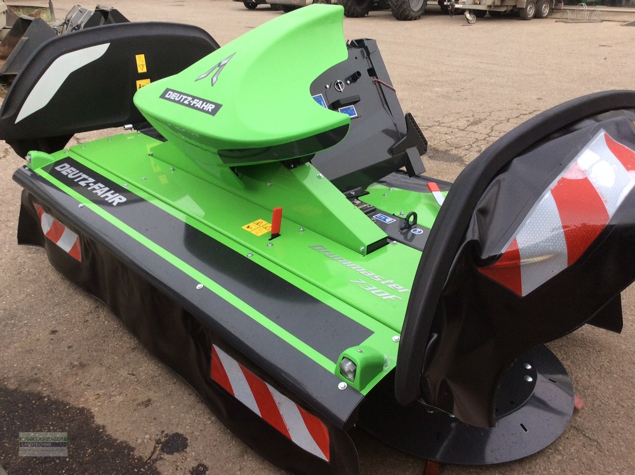 Mähwerk van het type Deutz-Fahr DrumMaster 730 F -mit starrem Anbaubock-, Neumaschine in Diessen (Foto 1)