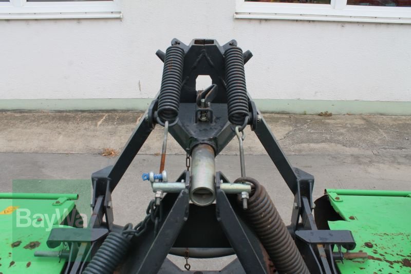 Deutz-Fahr KM 3.29 FS, Gebrauchtmaschine, Baujahr: 2000 (Bild 9) Mähwerk des Typs Deutz-Fahr KM 3.29 FS, Gebrauchtmaschine in Straubing (Bild 9)