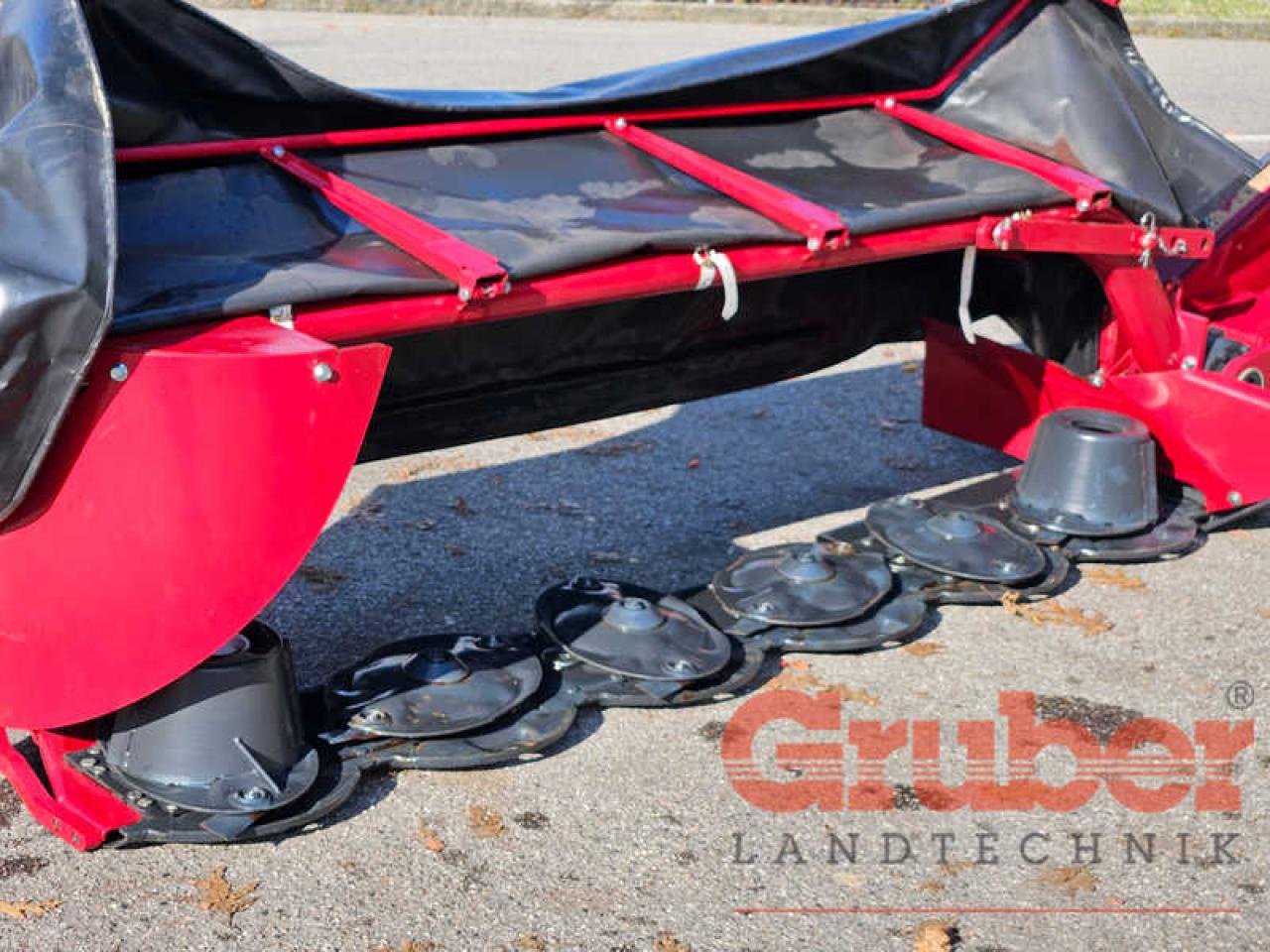Mähwerk des Typs Farmland FPM HM 240, Neumaschine in Ampfing (Bild 8)
