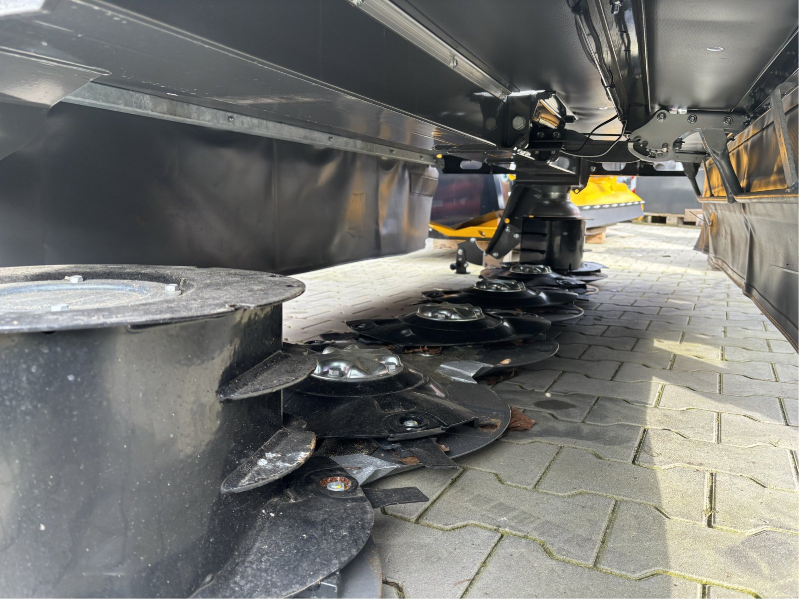 Mähwerk des Typs Fendt Slicer 310 F, Gebrauchtmaschine in Elmenhorst-Lanken (Bild 3)