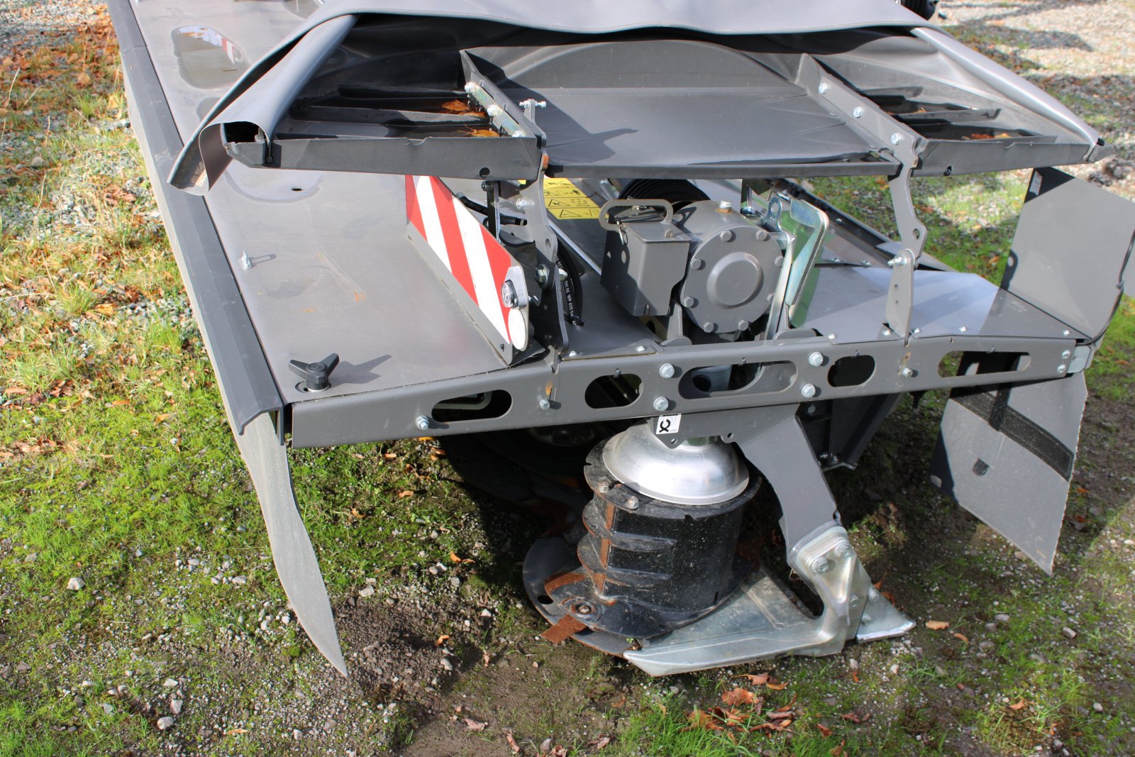 Mähwerk des Typs Fendt Slicer 360 FQ KC, Gebrauchtmaschine in Holle- Grasdorf (Bild 3)