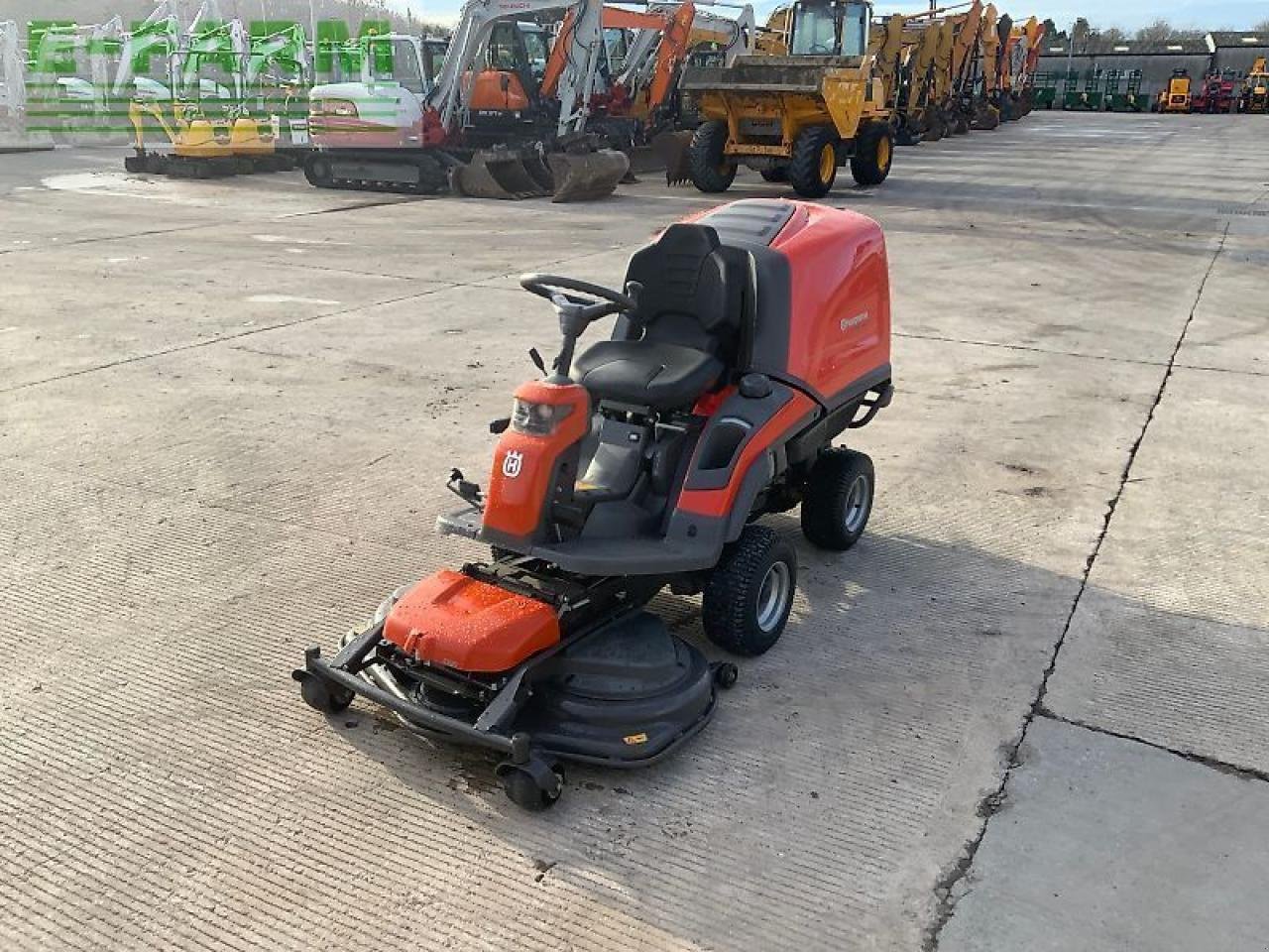 Mähwerk типа Husqvarna rc 320ts awd out front mower (st25424), Gebrauchtmaschine в SHAFTESBURY (Фотография 3)