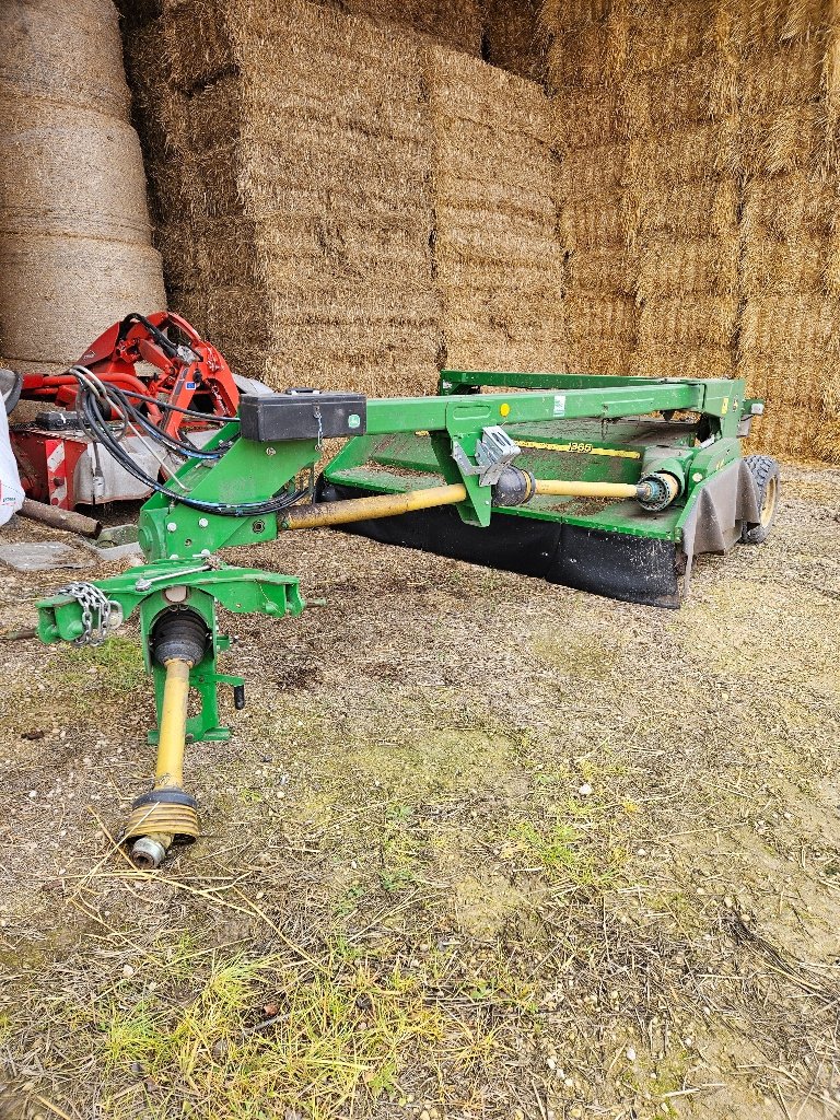 Mähwerk typu John Deere 1365, Gebrauchtmaschine v MANDRES-SUR-VAIR (Obrázok 1)