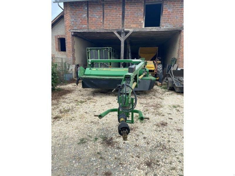 Mähwerk des Typs John Deere 1365, Gebrauchtmaschine in SAINT-GERMAIN DU PUY (Bild 2)