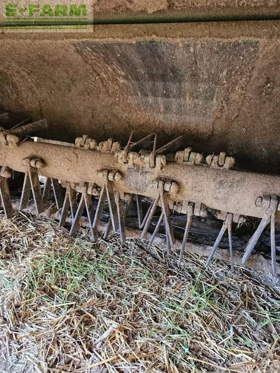 Mähwerk des Typs John Deere 1365, Gebrauchtmaschine in CHAUVONCOURT (Bild 7)