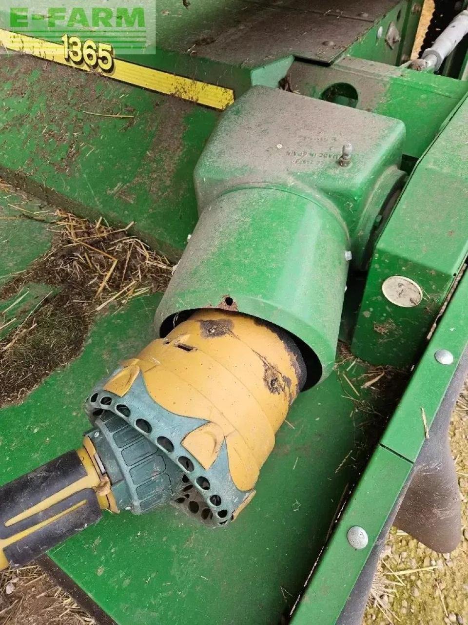 Mähwerk des Typs John Deere 1365, Gebrauchtmaschine in CHAUVONCOURT (Bild 8)