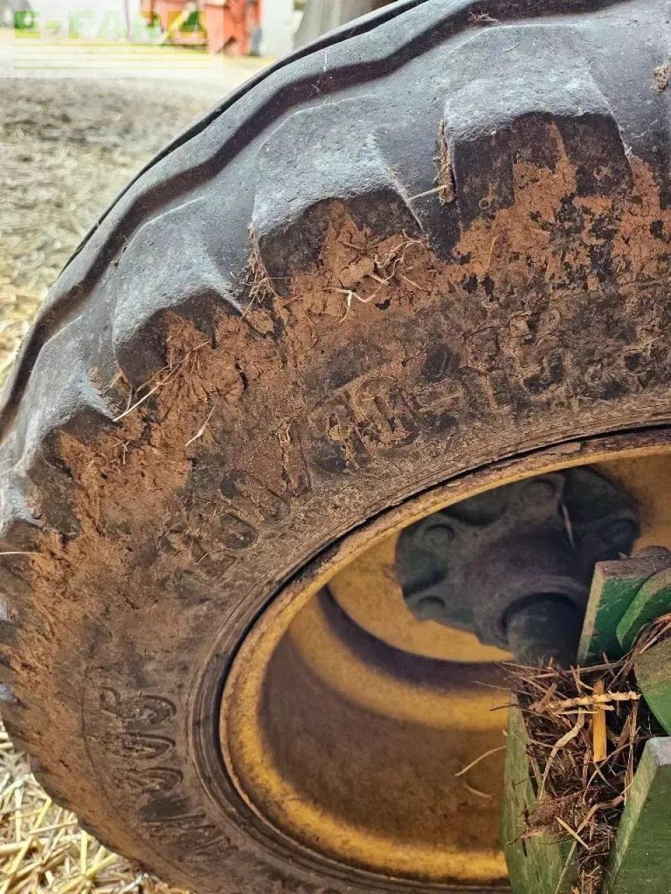 Mähwerk des Typs John Deere 1365, Gebrauchtmaschine in CHAUVONCOURT (Bild 5)