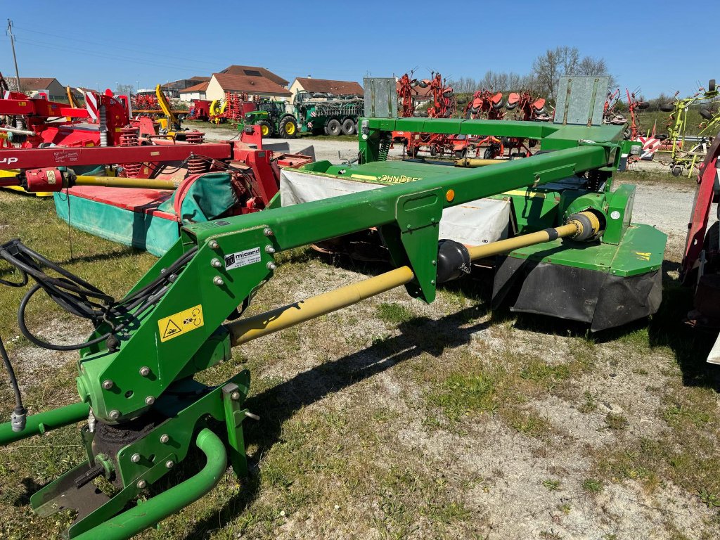 Mähwerk типа John Deere 1365, Gebrauchtmaschine в GUERET (Фотография 2)