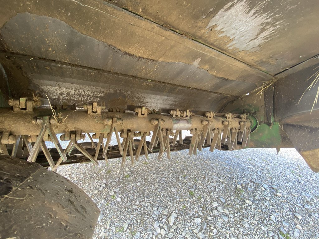 Mähwerk typu John Deere 324 DESTOCKAGE, Gebrauchtmaschine v UZERCHE (Obrázek 7)