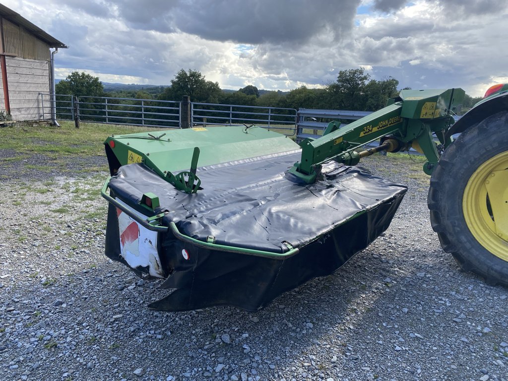 Mähwerk typu John Deere 324 DESTOCKAGE, Gebrauchtmaschine v UZERCHE (Obrázek 1)