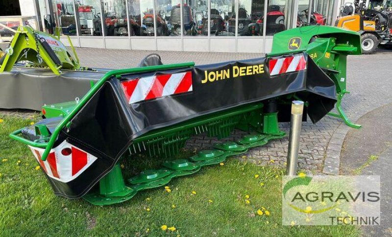 Mähwerk del tipo John Deere 328 A, Gebrauchtmaschine en Meschede (Imagen 3)