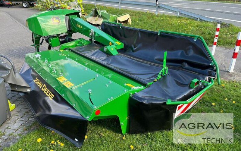 Mähwerk del tipo John Deere 328 A, Gebrauchtmaschine en Meschede (Imagen 4)