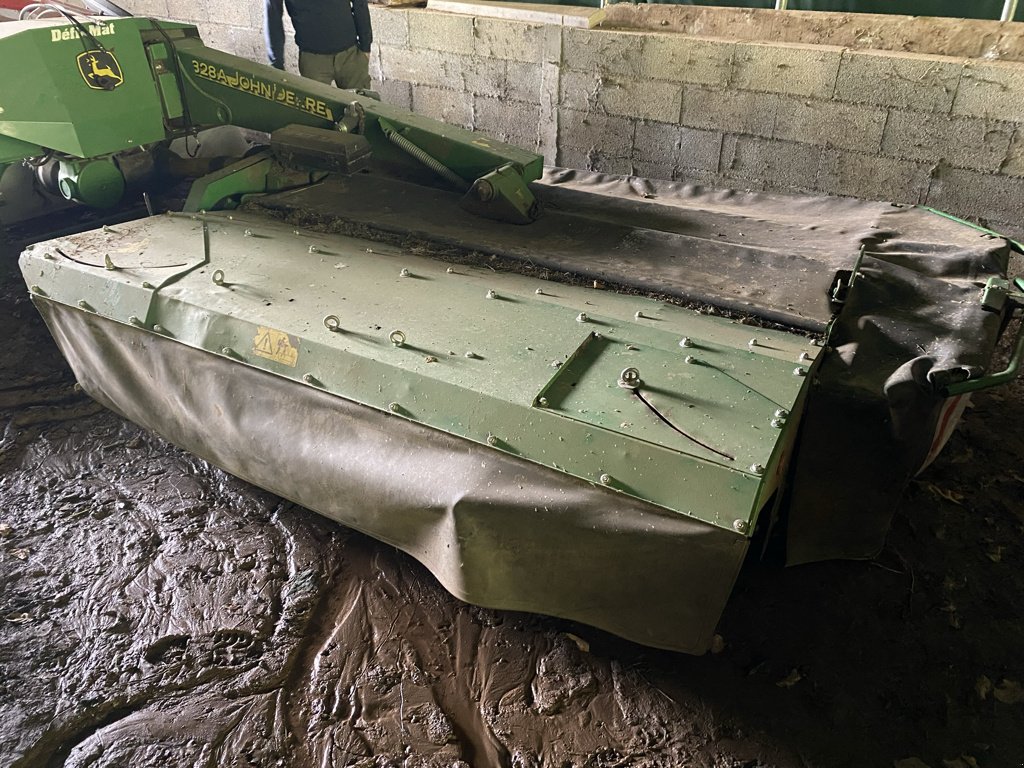 Mähwerk типа John Deere 328A, Gebrauchtmaschine в YTRAC (Фотография 3)