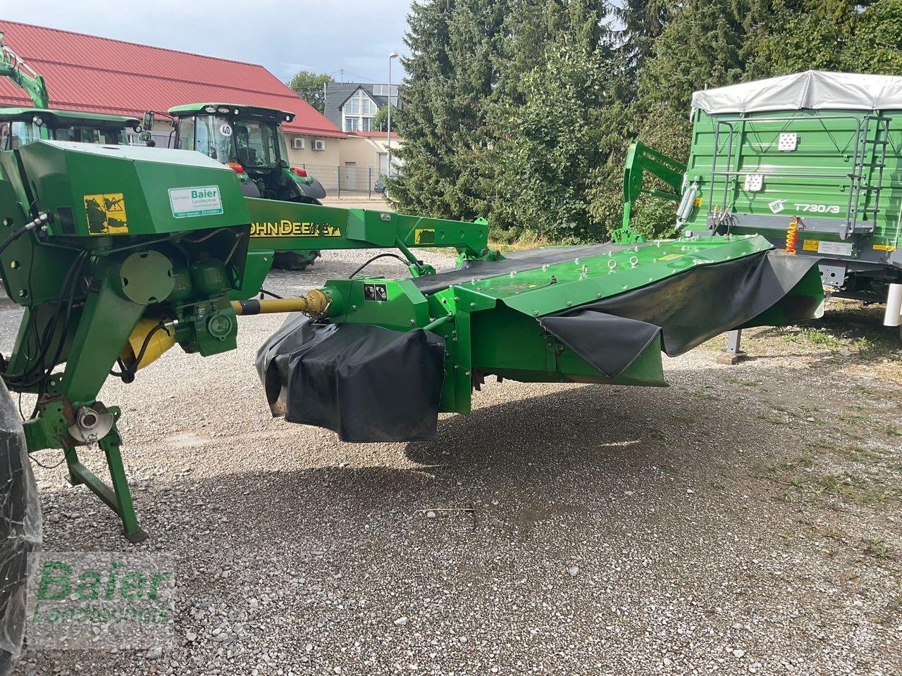 Mähwerk типа John Deere 331, Gebrauchtmaschine в OBERNDORF-HOCHMOESSINGEN (Фотография 1)
