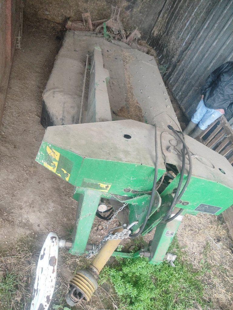 Mähwerk типа John Deere 331, Gebrauchtmaschine в Eton (Фотография 2)