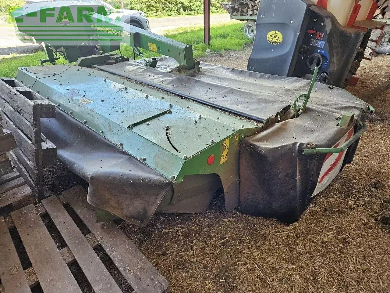 Mähwerk typu John Deere 331, Gebrauchtmaschine v CHAUVONCOURT (Obrázek 3)