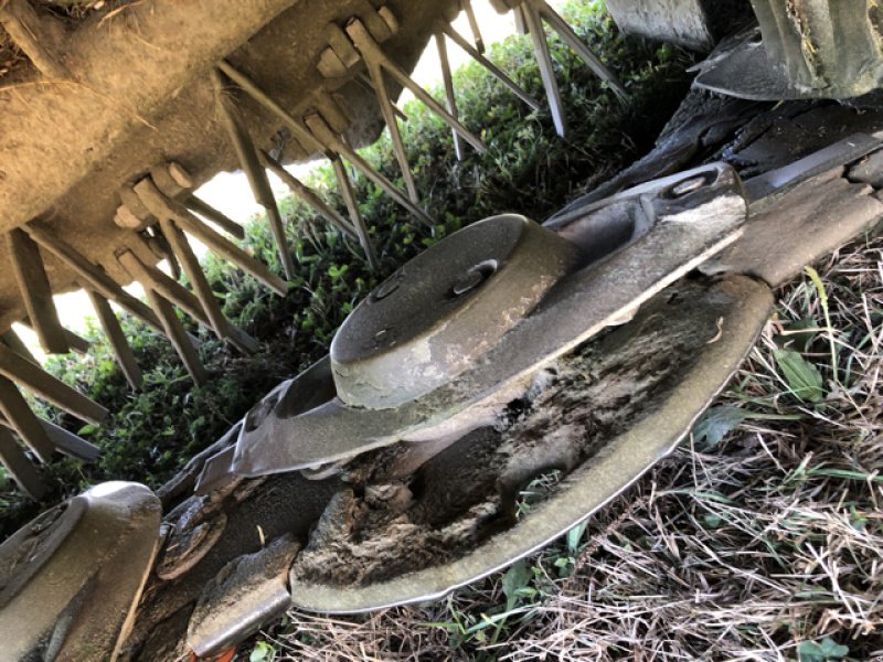 Mähwerk des Typs John Deere 331, Gebrauchtmaschine in Varennes le Grand (Bild 8)