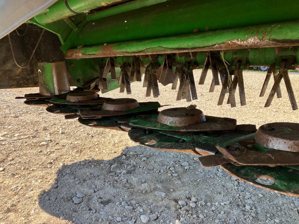 Mähwerk del tipo John Deere 331, Gebrauchtmaschine In VIRECOURT (Immagine 11)