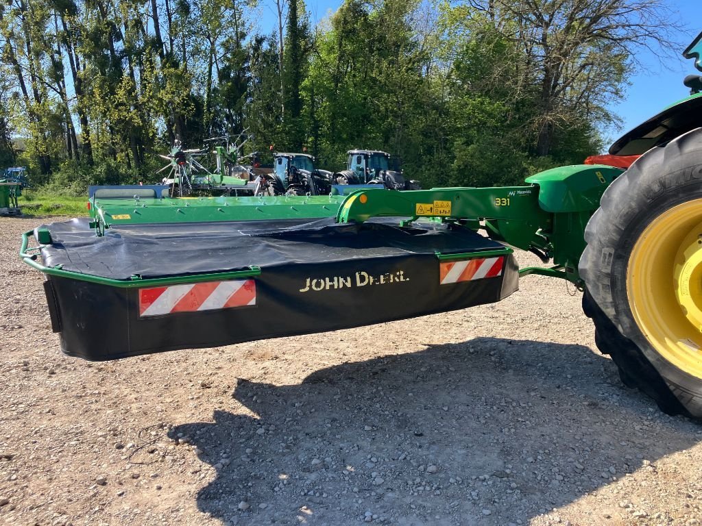 Mähwerk del tipo John Deere 331, Gebrauchtmaschine In VIRECOURT (Immagine 3)