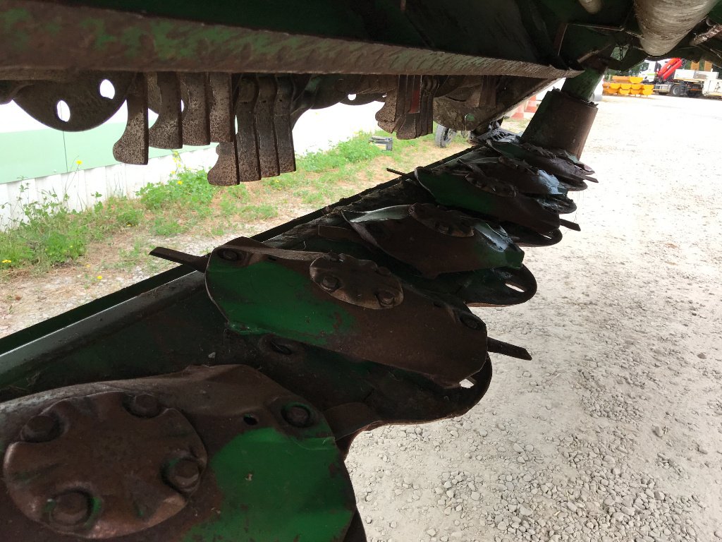 Mähwerk типа John Deere F 350 R, Gebrauchtmaschine в MORLHON LE HAUT (Фотография 7)