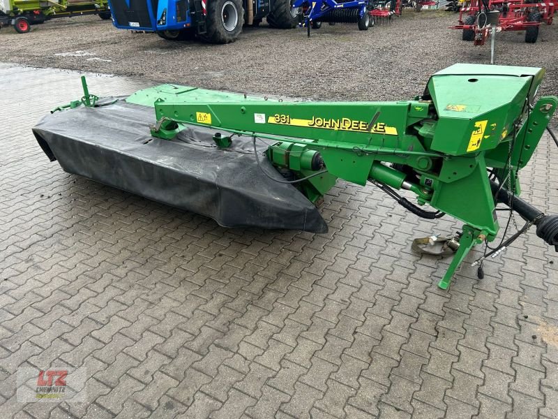 Mähwerk typu John Deere GEBR. JOHN DEERE 331 MÄHWERK, Gebrauchtmaschine v Hartmannsdorf (Obrázek 2)