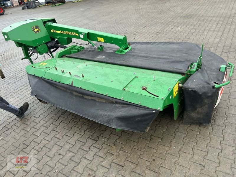 Mähwerk typu John Deere GEBR. JOHN DEERE 331 MÄHWERK, Gebrauchtmaschine v Hartmannsdorf (Obrázek 4)
