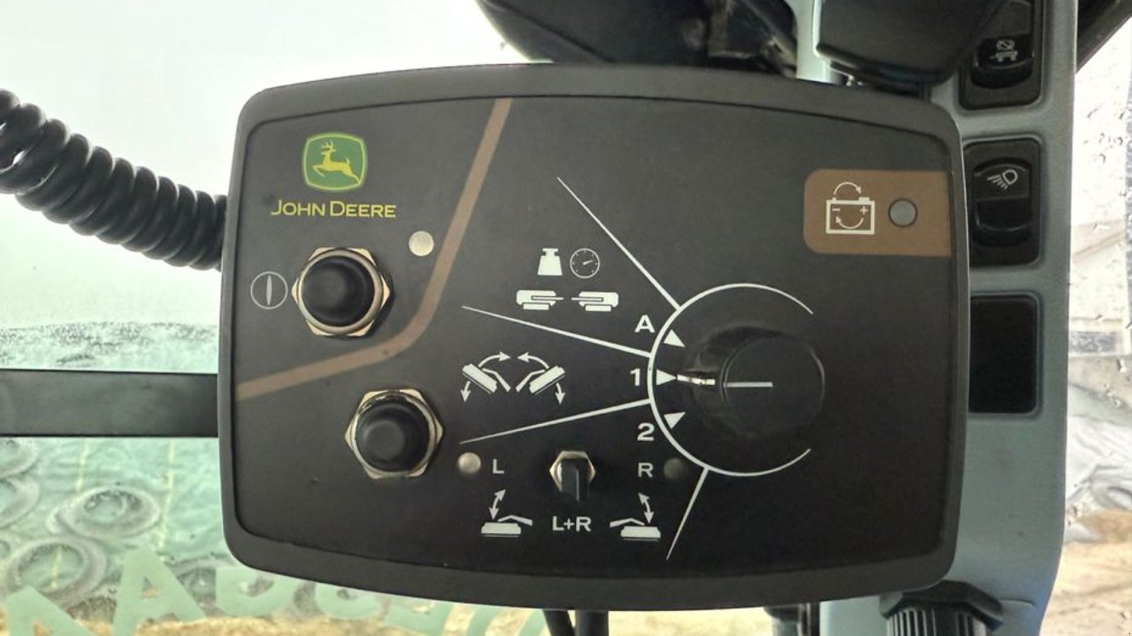 Mähwerk типа John Deere R990R + F350R, Gebrauchtmaschine в Gjerlev J. (Фотография 17)