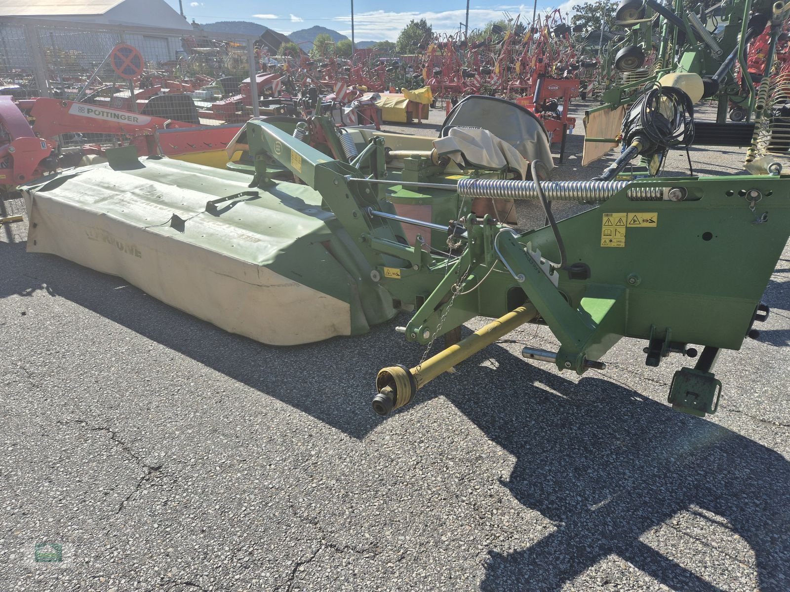 Mähwerk of the type Krone 320R EASY CUT, Gebrauchtmaschine in Klagenfurt (Picture 2)