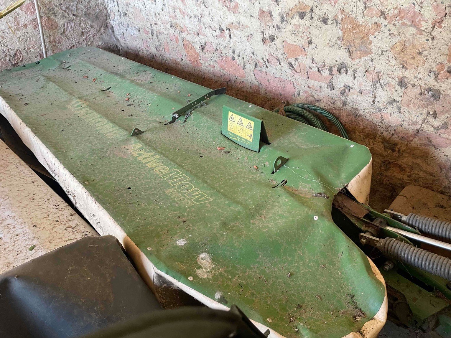 Mähwerk del tipo Krone Active mow r320, Gebrauchtmaschine en ORLEIX (Imagen 4)