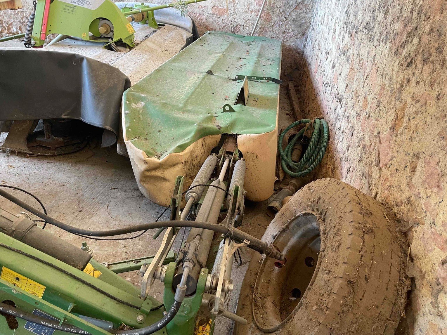 Mähwerk del tipo Krone Active mow r320, Gebrauchtmaschine en ORLEIX (Imagen 2)