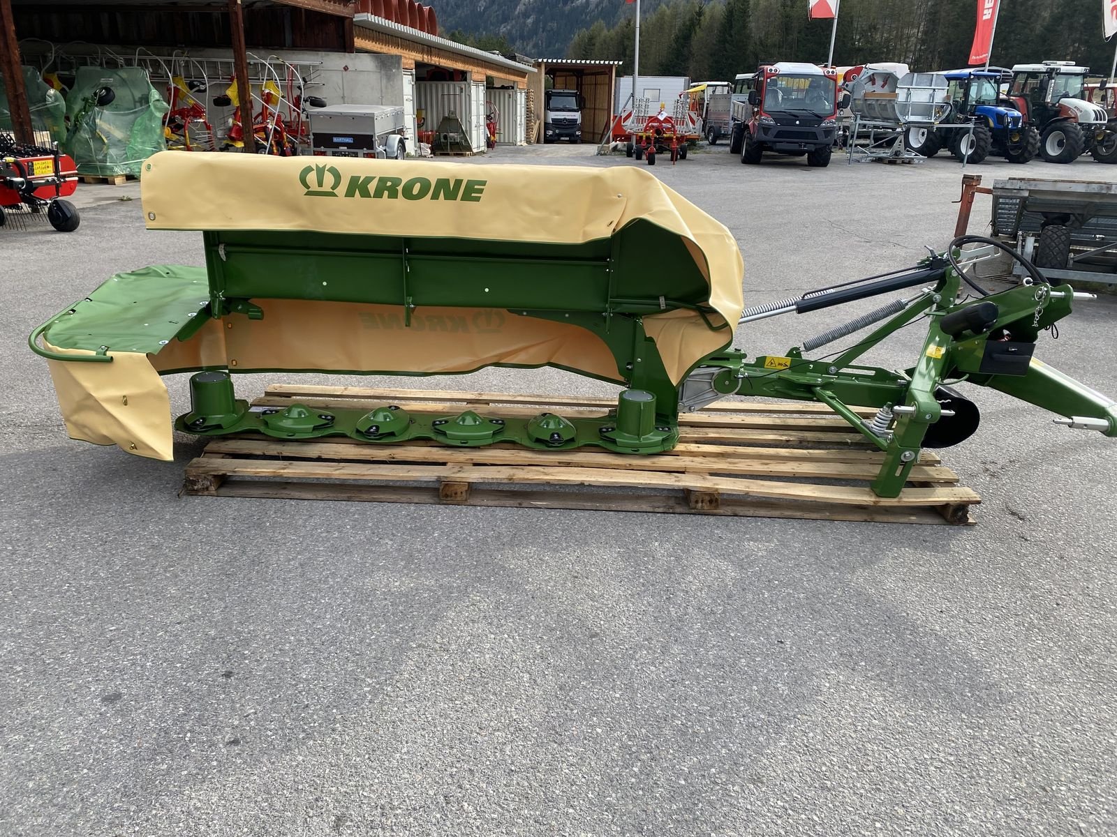 Mähwerk типа Krone ActiveMow R240, Neumaschine в Ried im Oberinntal (Фотография 7)